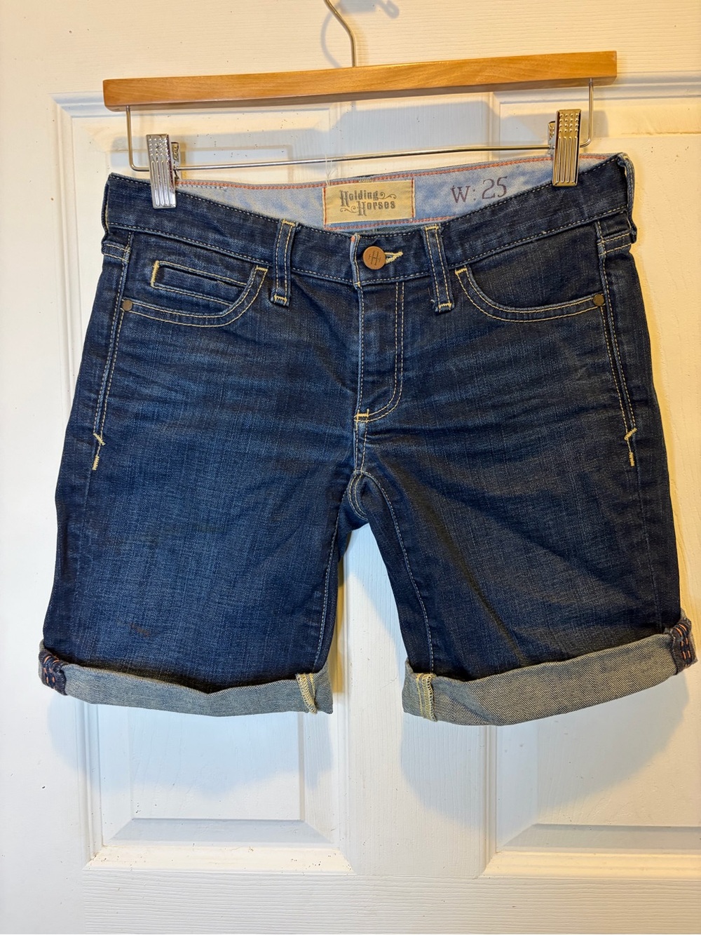 Anthropologie HOLDING HORSES Indigo Rolled-Cuff Denim Shorts 7 in Inseam